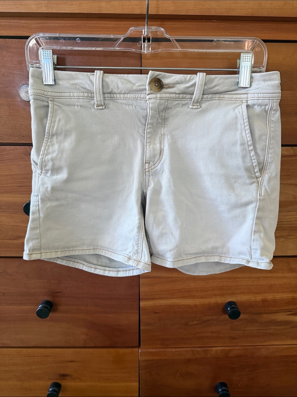 American Eagle Outfitters Beige/Light Tan Shorts Low Rise Size 2
